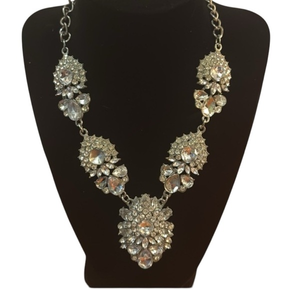 Vintage Rhinestone Costume Necklace fix repair missing 2 stones broken craft - Picture 1 of 15